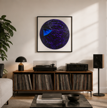 Charger l'image dans la galerie, [06/∞] – Affiche artistique encadrée | Art sur vinyle - mockup 2
